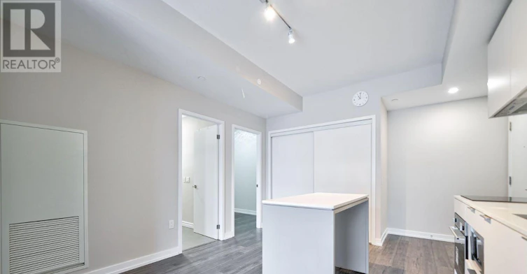 710-33 Helendale Avenue, Toronto, ON, M4R 0A4 - 11