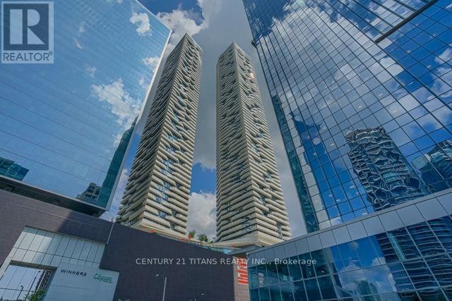 6606-100 Harbour Street, Toronto, ON, M5J 2T5