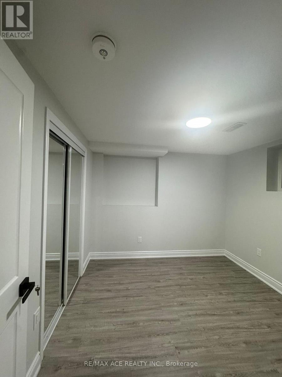 BSMT-1555 Dunedin Crescent, Oshawa, ON, L1K 0V1 - 10