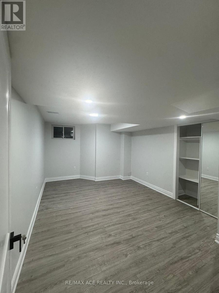 BSMT-1555 Dunedin Crescent, Oshawa, ON, L1K 0V1 - 7