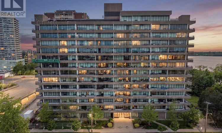 EX2-370 Dominion Avenue