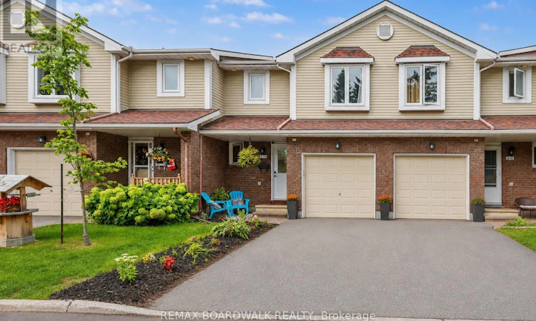 314 Valade Crescent