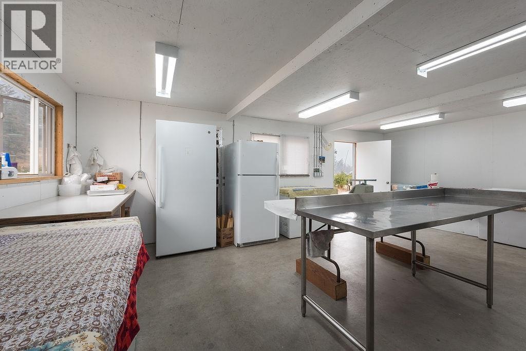 2821 Old Hedley Road, Princeton, BC, V0X 1K0 - 21