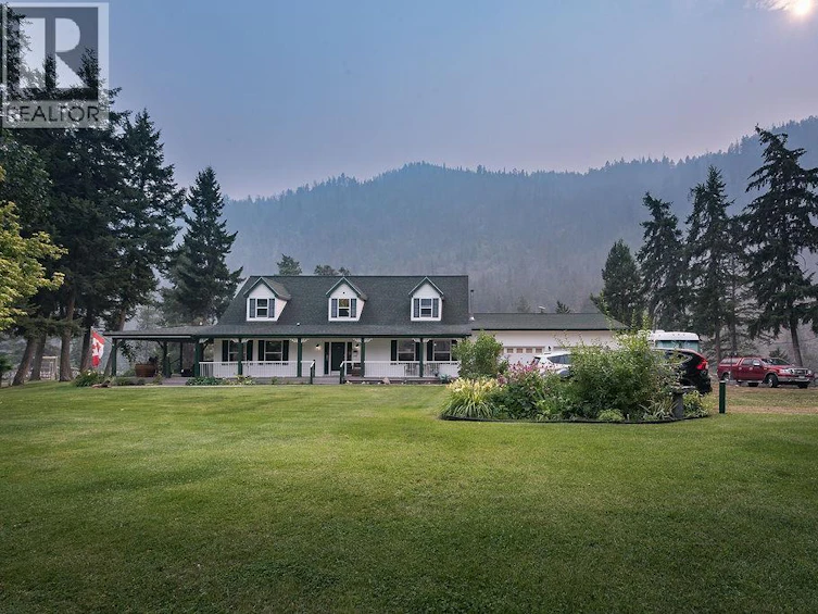 2821 Old Hedley Road, Princeton, BC, V0X 1K0