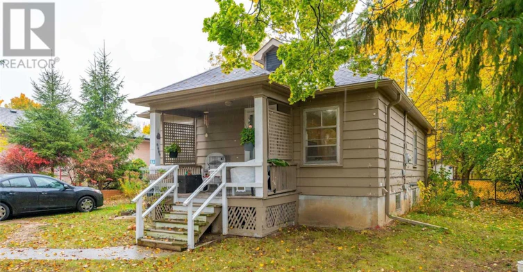 RM 1-173 Maple Avenue, Richmond Hill, ON, L4C 2J1