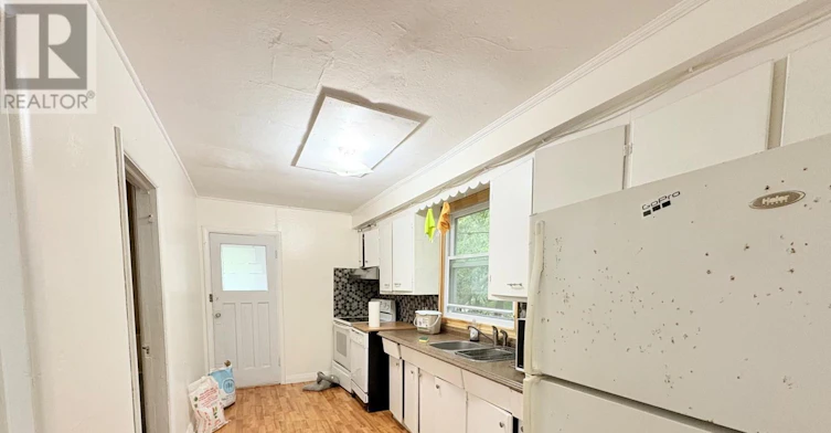 RM 1-173 Maple Avenue, Richmond Hill, ON, L4C 2J1 - 8