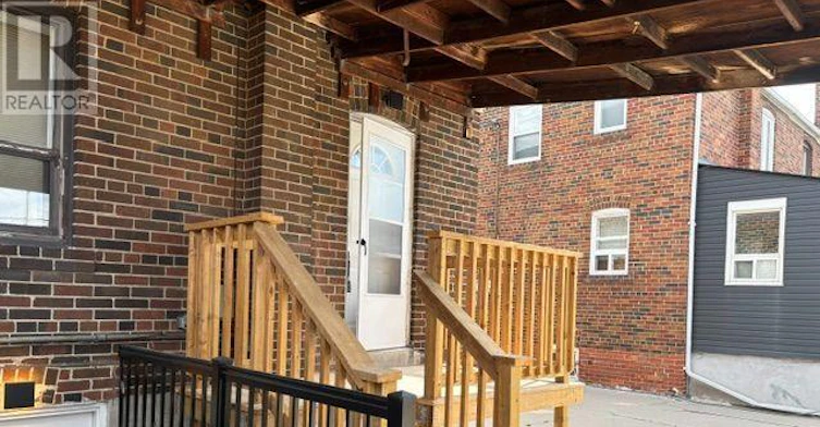540 Old Weston Road, Toronto, ON, M6N 3B1 - 3