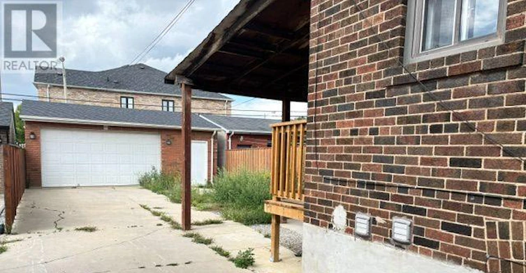 540 Old Weston Road, Toronto, ON, M6N 3B1 - 13