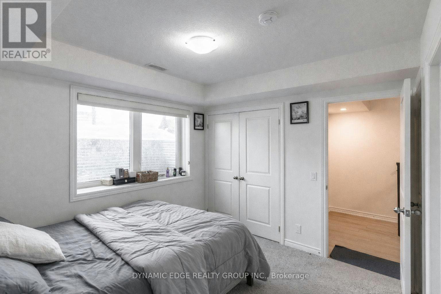 25-235 Chapel Hill Drive, Kitchener, ON, N2R 0S4 - 11