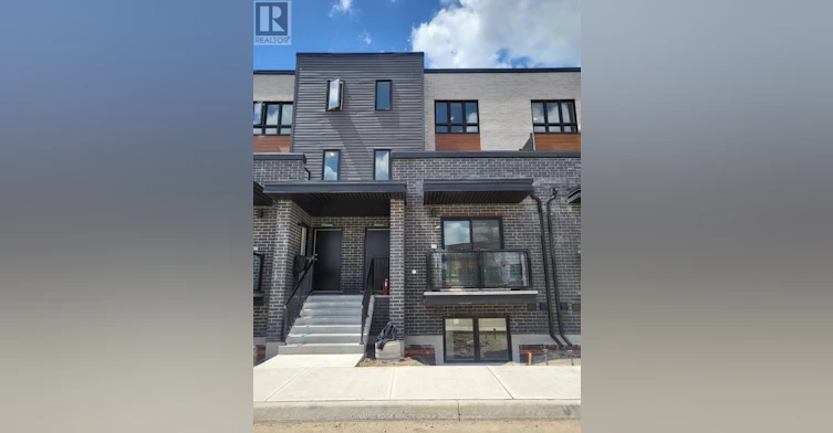 25-235 Chapel Hill Drive, Kitchener, ON, N2R 0S4
