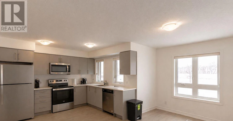 25-235 Chapel Hill Drive, Kitchener, ON, N2R 0S4 - 5