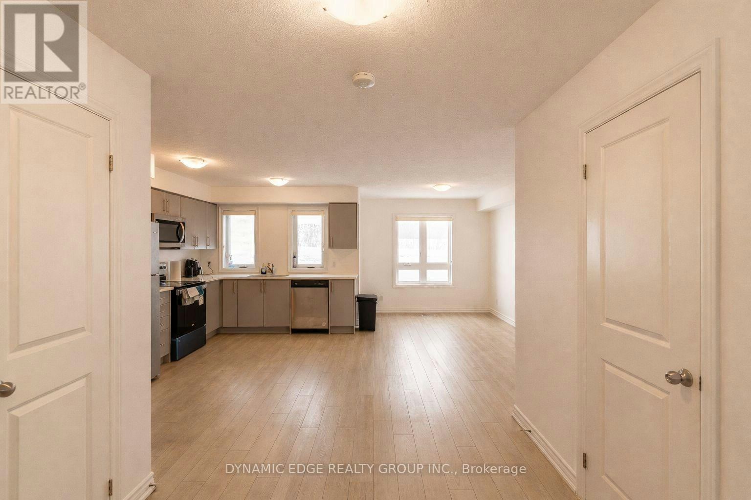25-235 Chapel Hill Drive, Kitchener, ON, N2R 0S4 - 6
