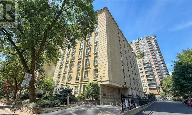 208-88 Charles Street E