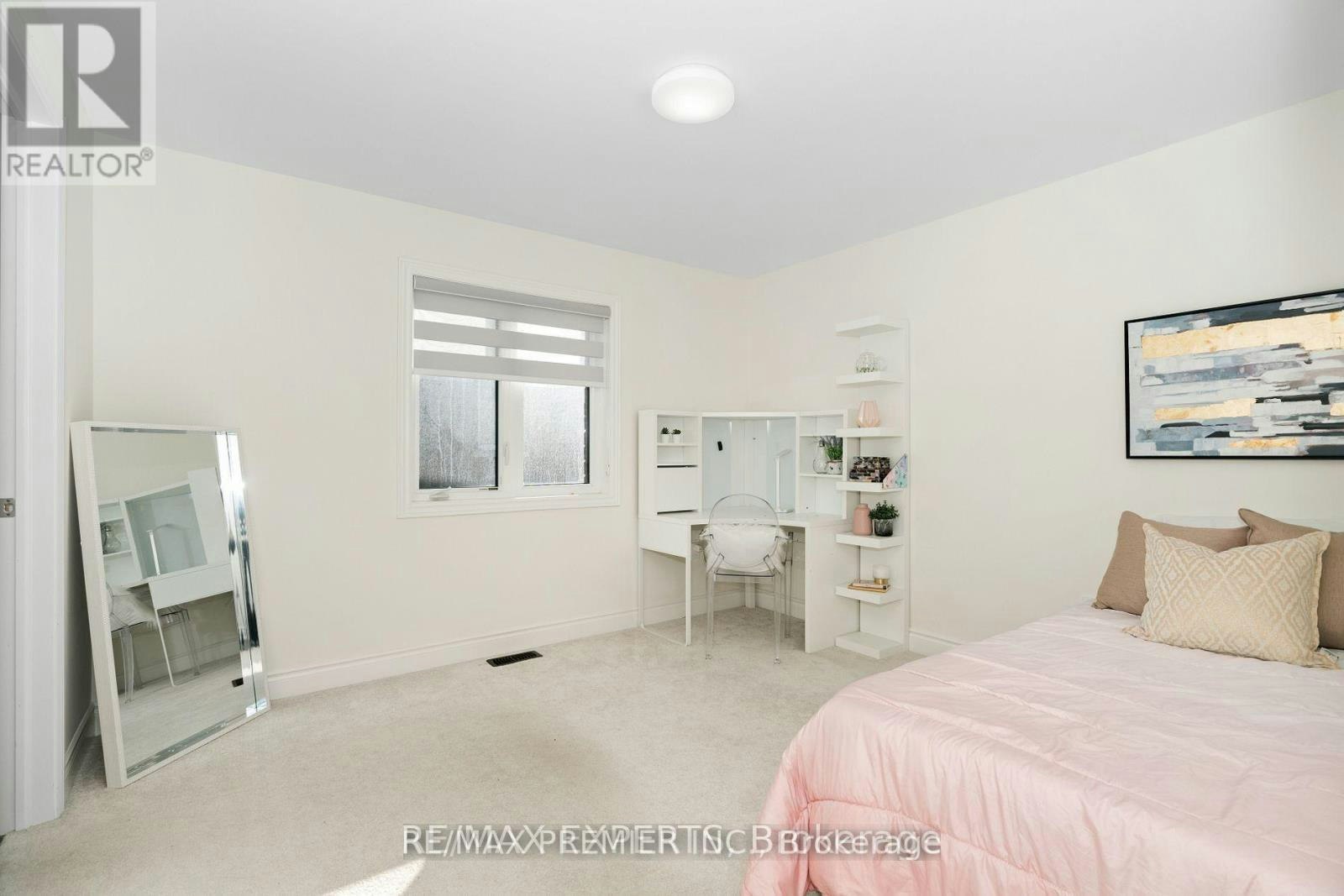 89 Forest Edge Crescent, East Gwillimbury, ON, L9N 0S6 - 16