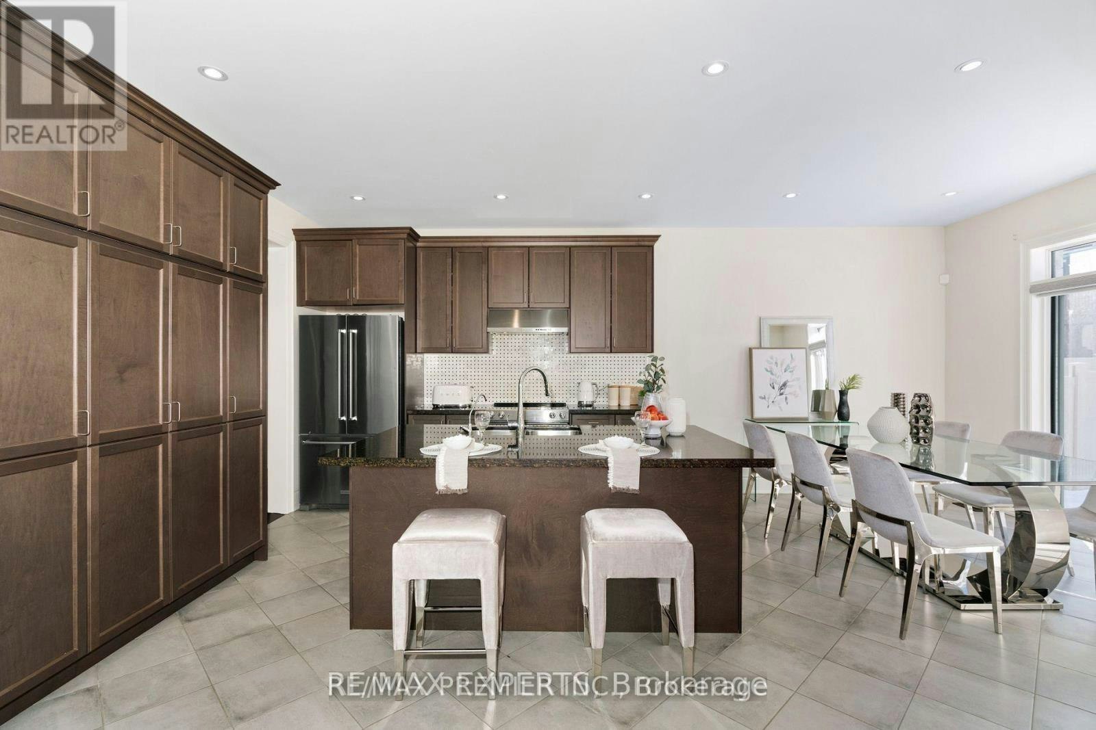 89 Forest Edge Crescent, East Gwillimbury, ON, L9N 0S6 - 7