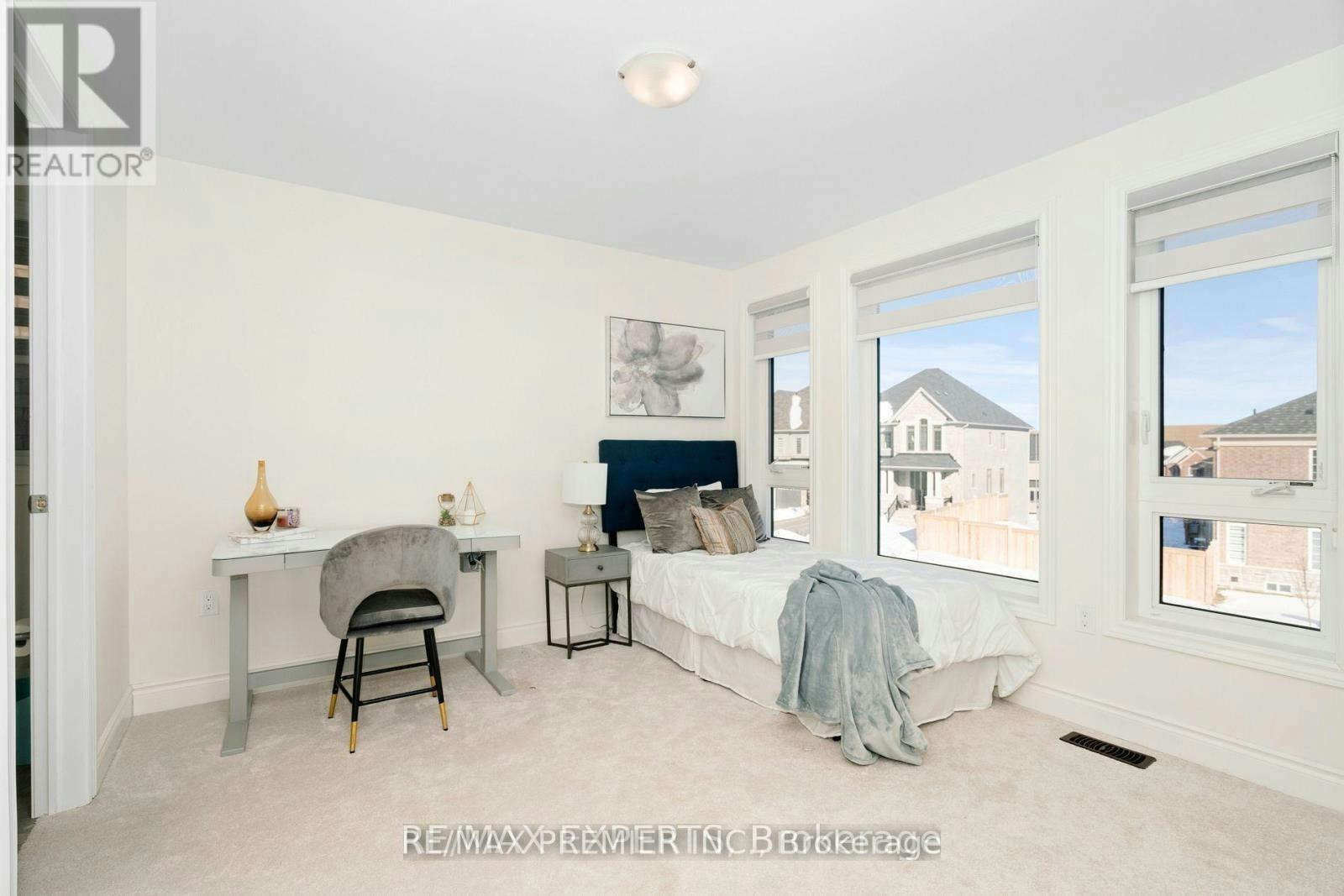 89 Forest Edge Crescent, East Gwillimbury, ON, L9N 0S6 - 14