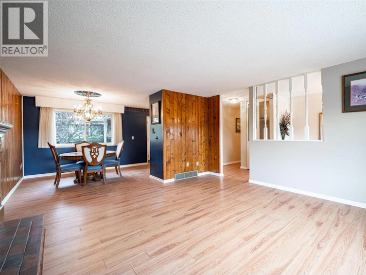 11506 Briar Drive, Coldstream, BC, V1B 2A5 - 10
