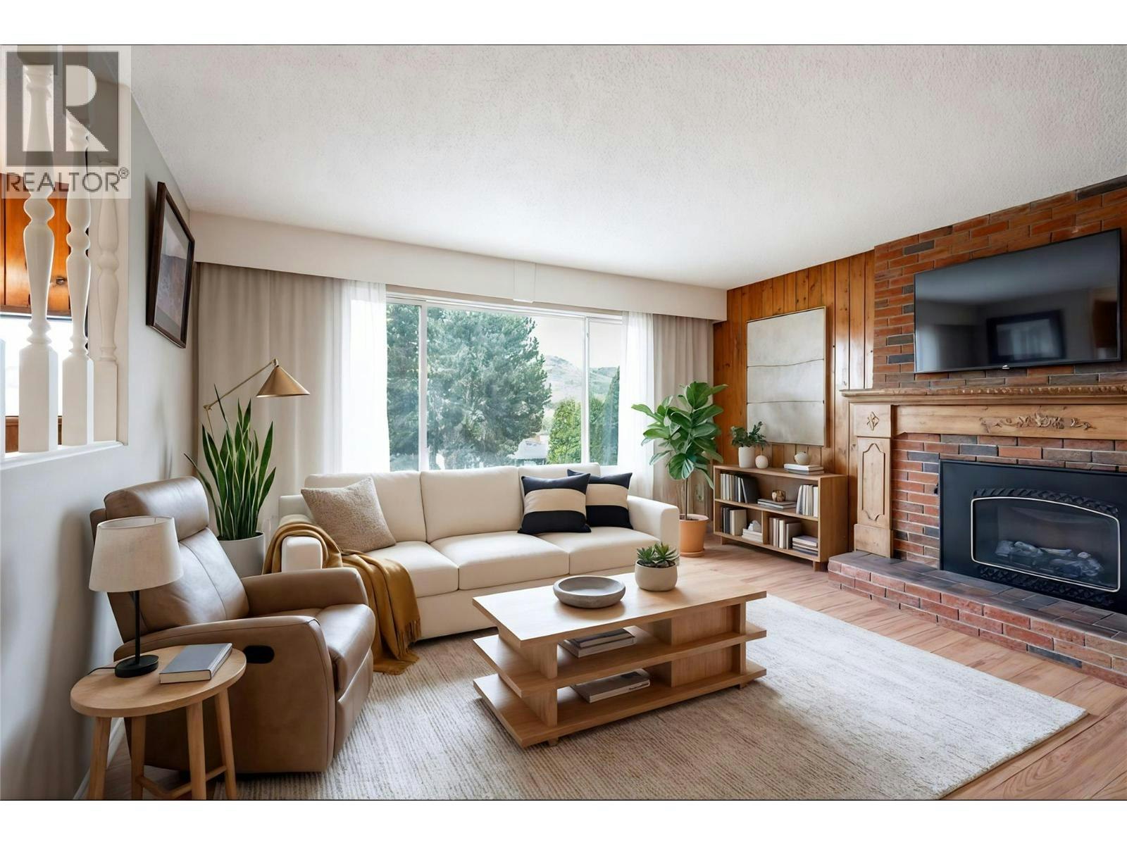 11506 Briar Drive, Coldstream, BC, V1B 2A5 - 5