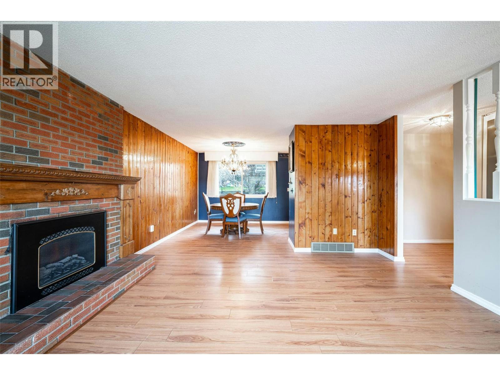 11506 Briar Drive, Coldstream, BC, V1B 2A5 - 12