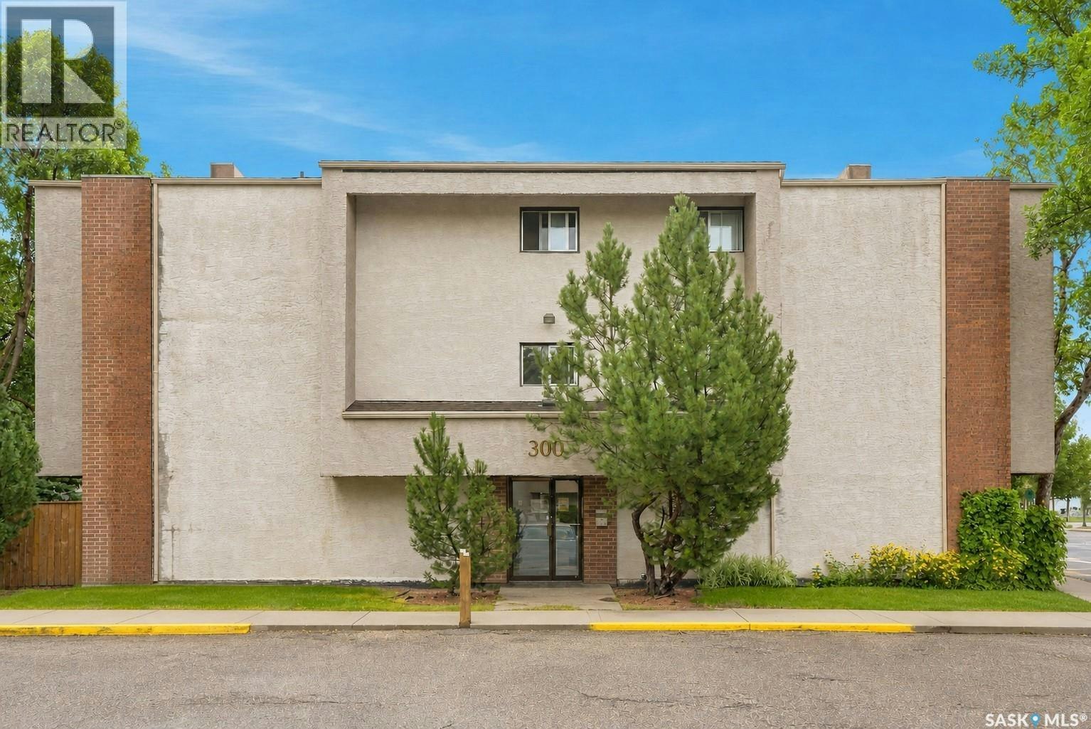 322-310 Stillwater Drive, Saskatoon, SK, S7J 4H7