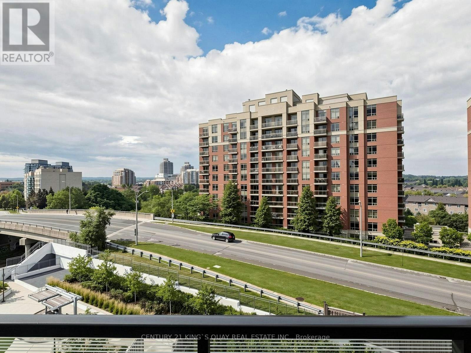 704-85 Oneida Crescent, Richmond Hill, ON, L4B 0H4 - 37