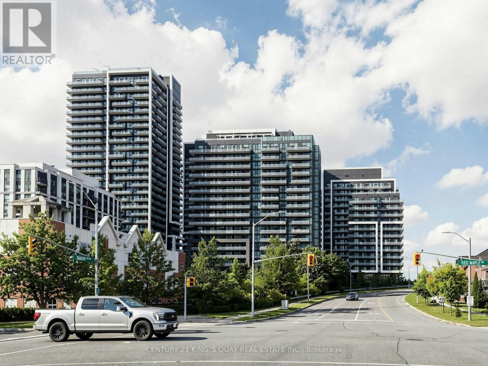 704-85 Oneida Crescent, Richmond Hill, ON, L4B 0H4 - 2