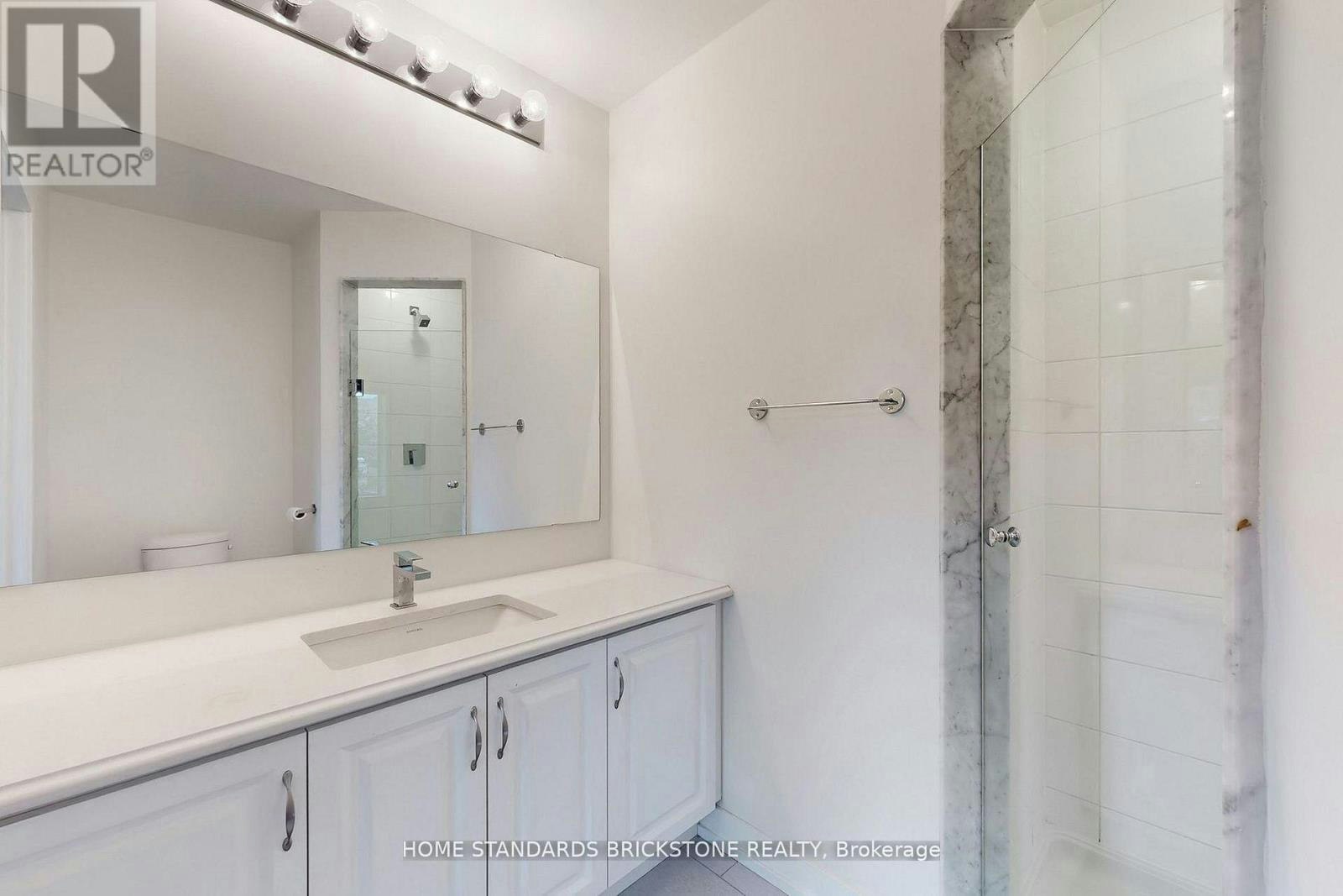 215 Salterton Circle, Vaughan, ON, L6A 4Z2 - 24