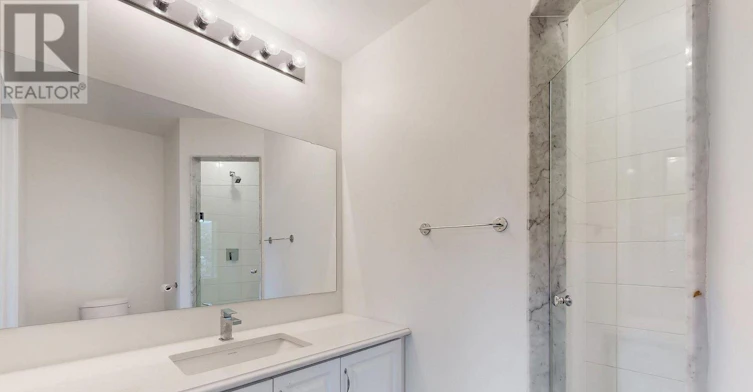215 Salterton Circle, Vaughan, ON, L6A 4Z2 - 24
