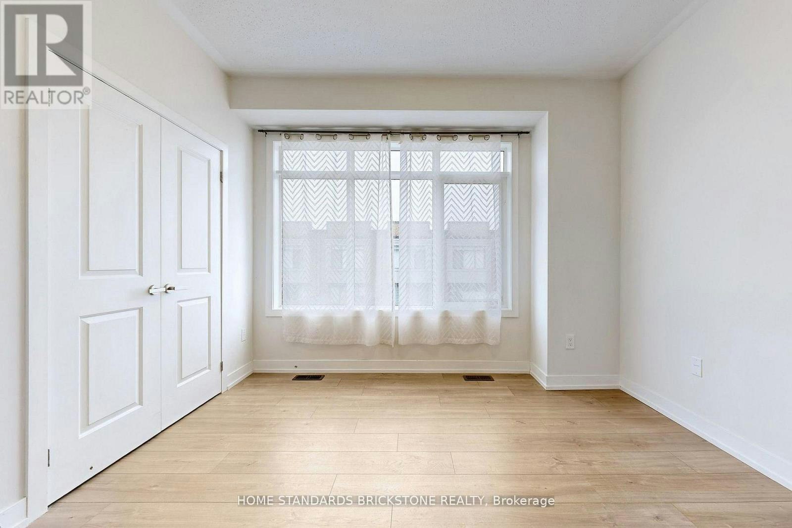 215 Salterton Circle, Vaughan, ON, L6A 4Z2 - 14