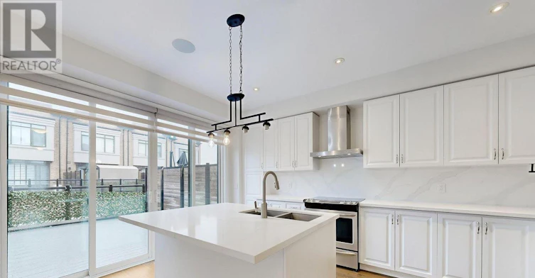 215 Salterton Circle, Vaughan, ON, L6A 4Z2 - 7