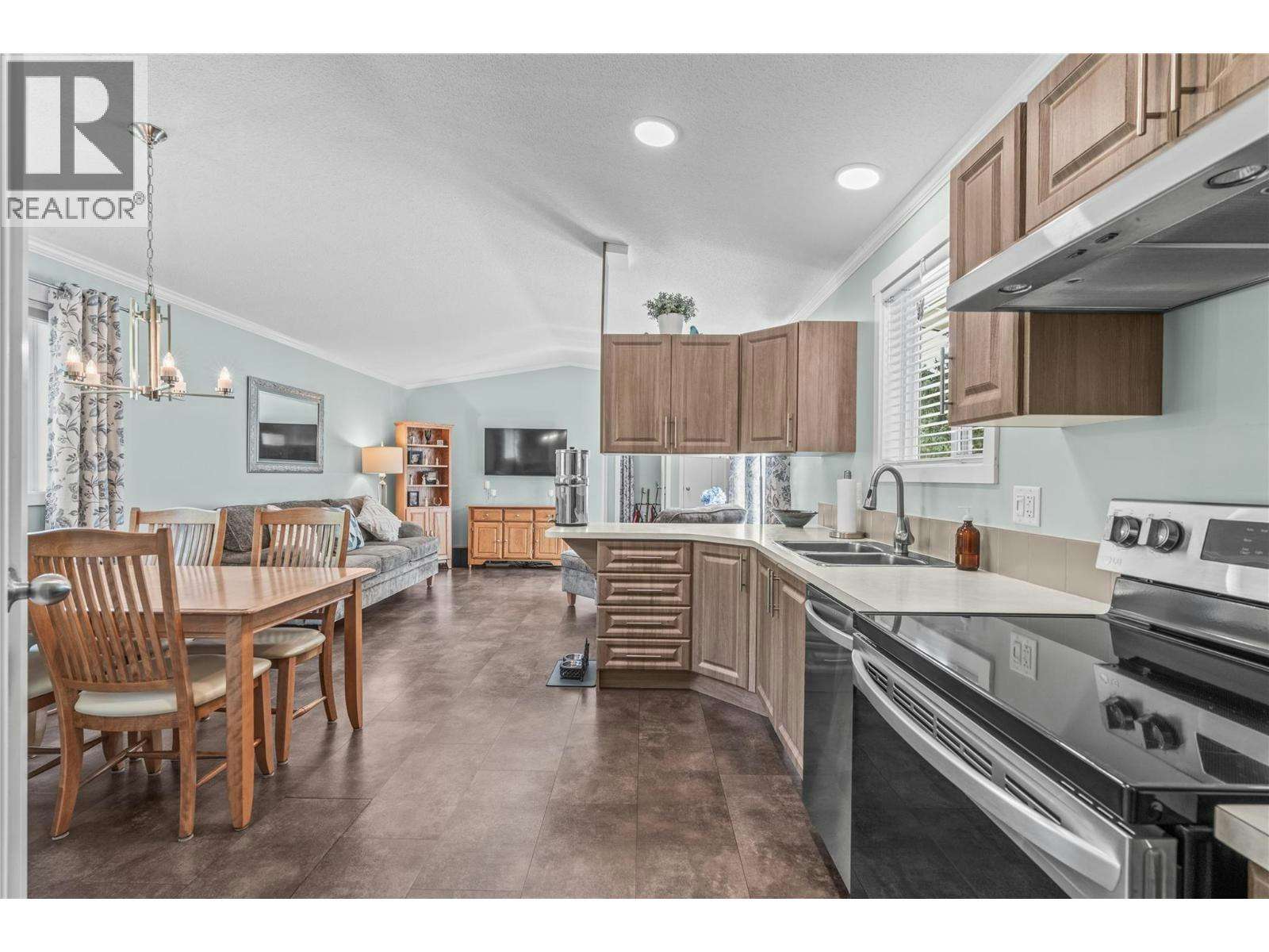 141-2500 SE 97b Highway, Salmon Arm, BC, V1E 1C2 - 10