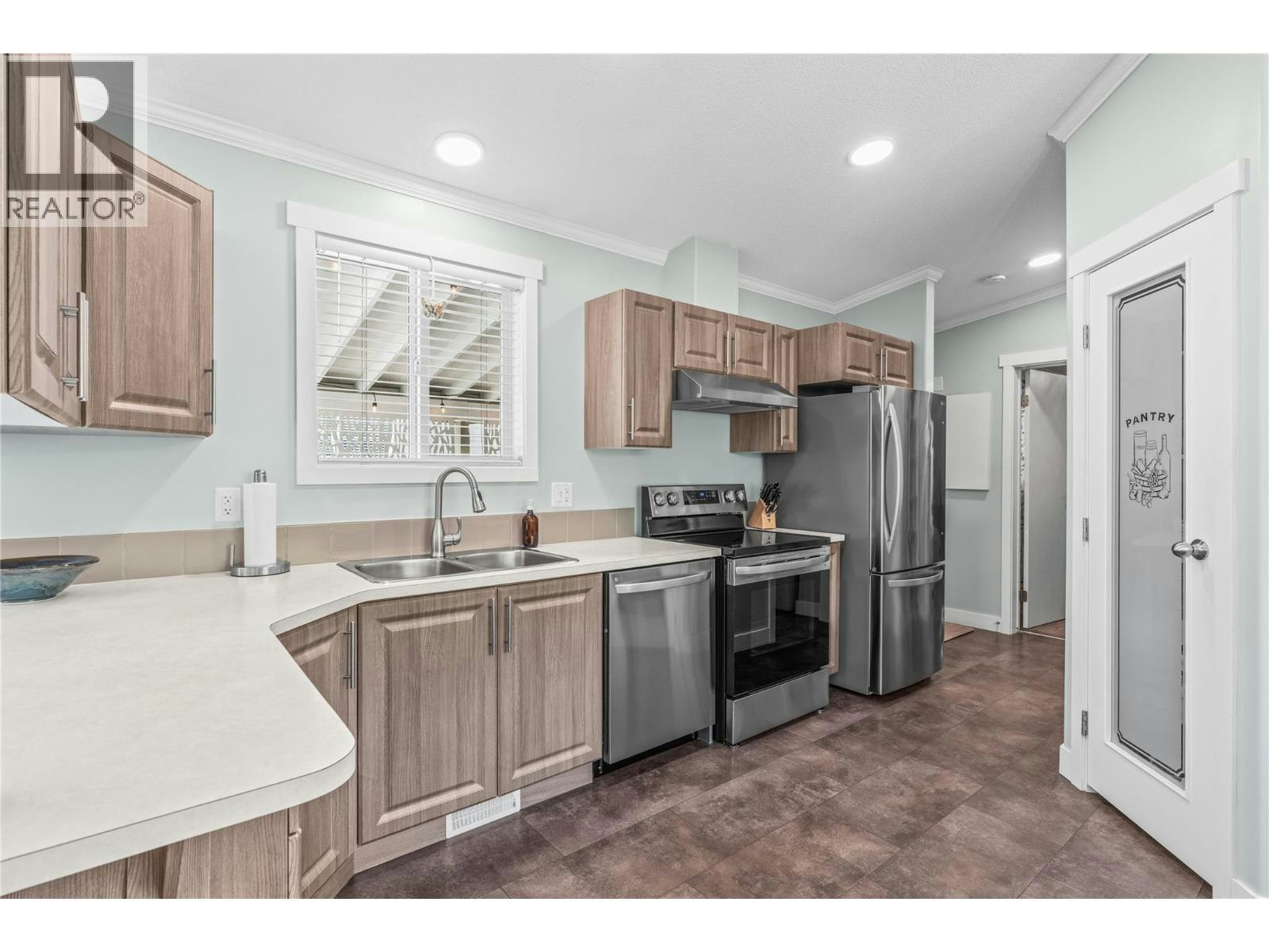 141-2500 SE 97b Highway, Salmon Arm, BC, V1E 1C2 - 9
