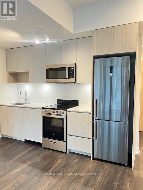 821-799 The Queensway, Toronto, ON, M8Z 6A8 - 4