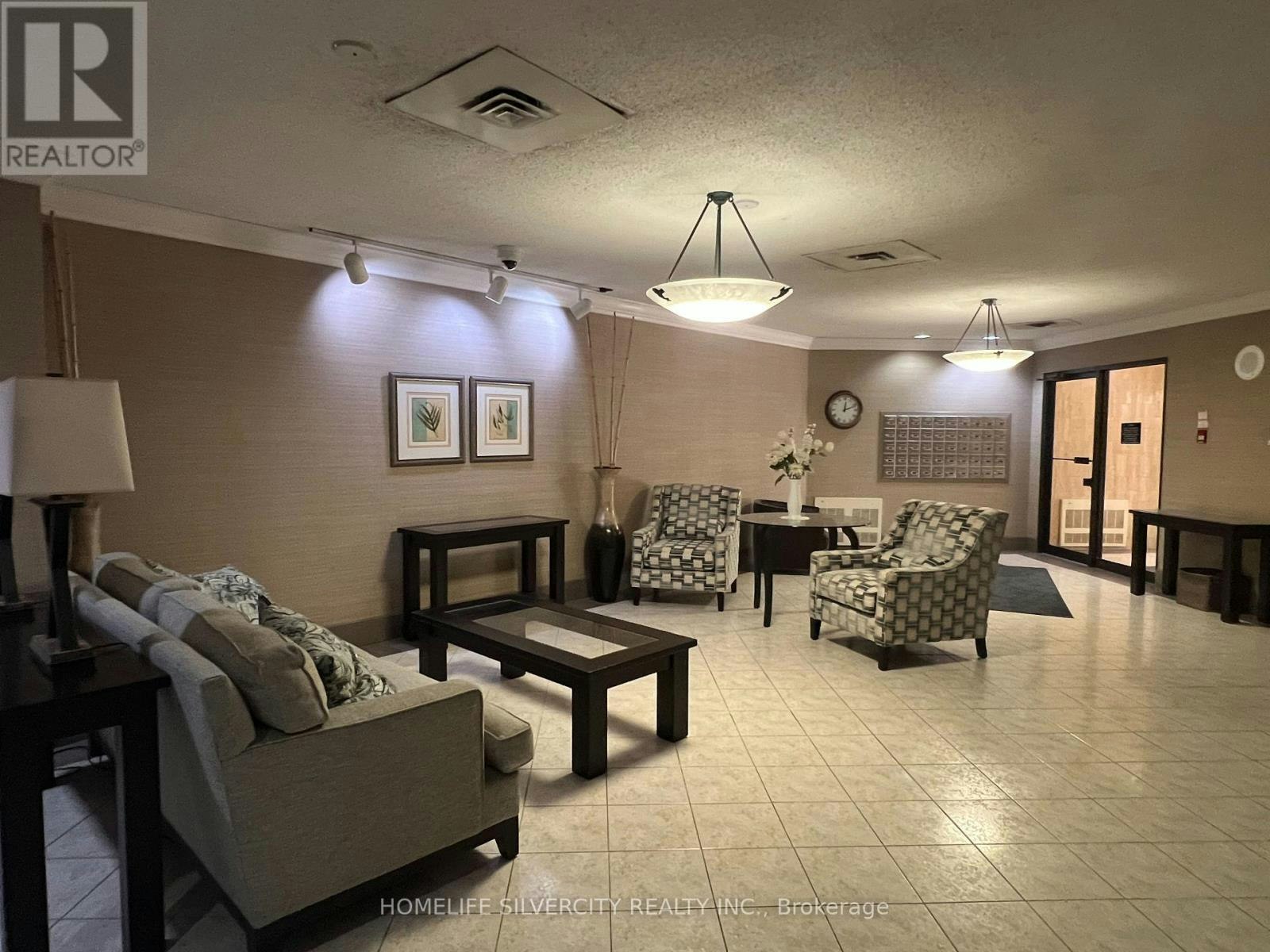 1002-58 Church Street E, Brampton, ON, L6V 4A8 - 2