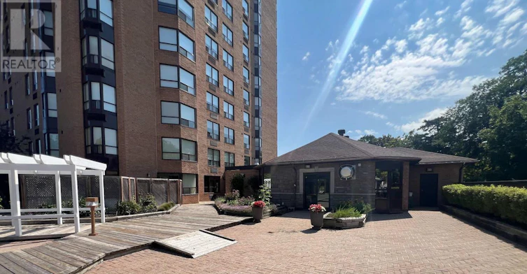 1002-58 Church Street E, Brampton, ON, L6V 4A8 - 5