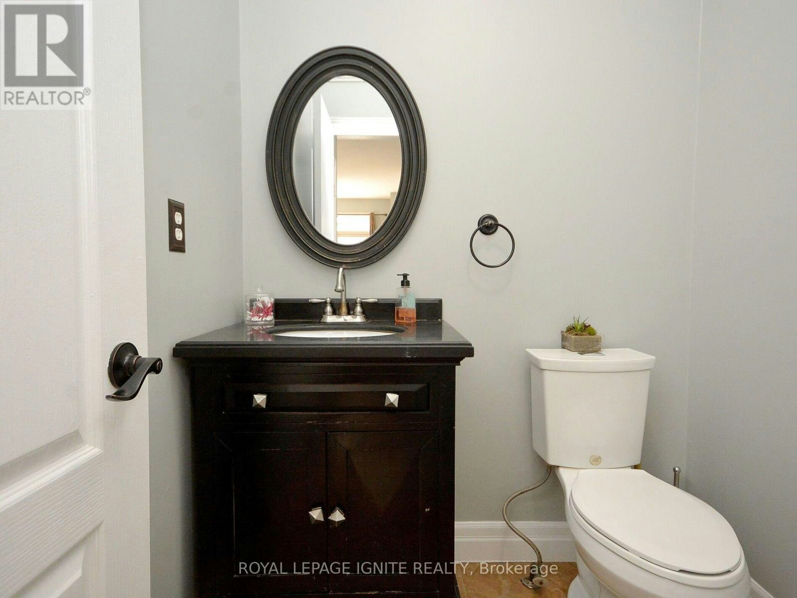MAIN-3856 Passway Road, Mississauga, ON, L5N 8N8 - 26