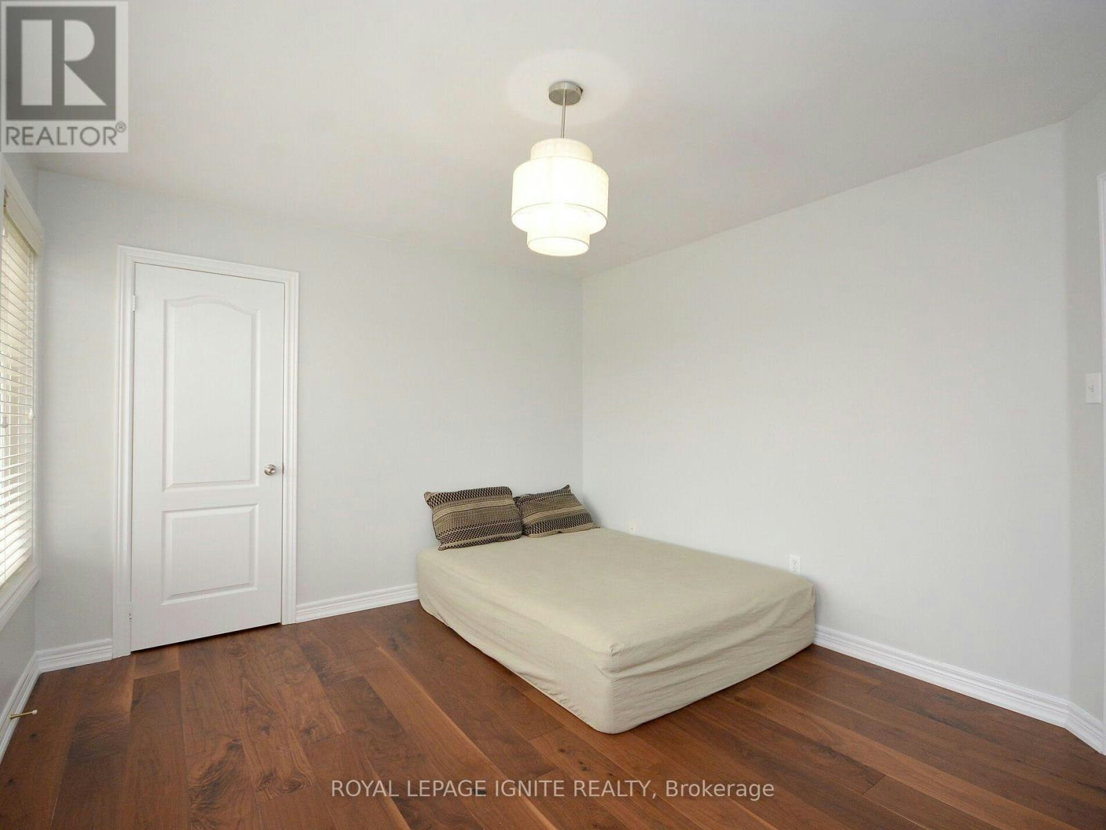 MAIN-3856 Passway Road, Mississauga, ON, L5N 8N8 - 33