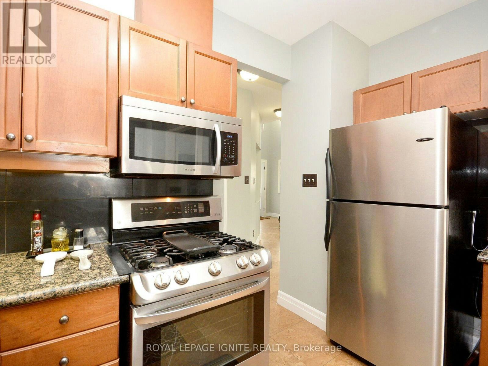 MAIN-3856 Passway Road, Mississauga, ON, L5N 8N8 - 22