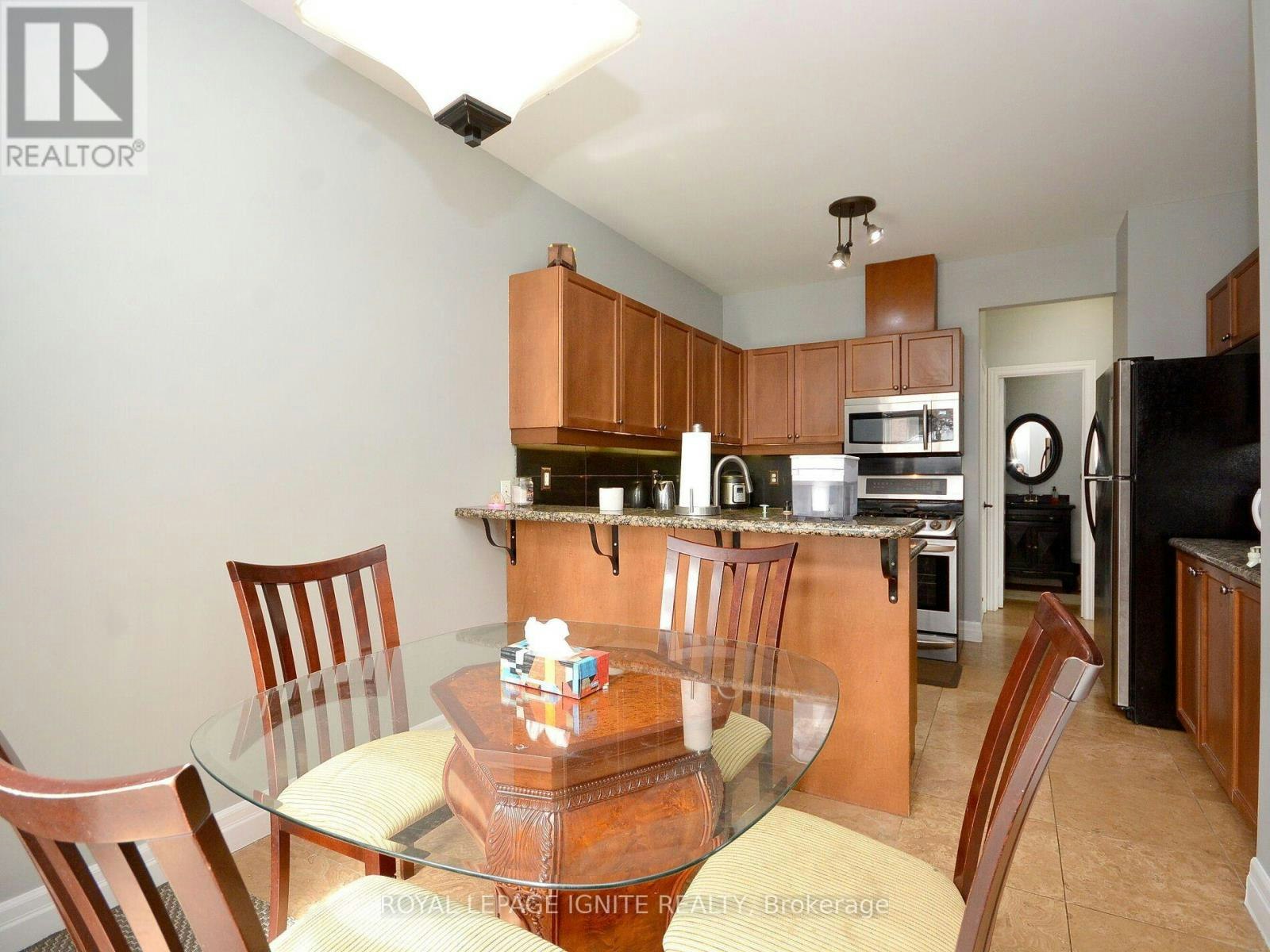 MAIN-3856 Passway Road, Mississauga, ON, L5N 8N8 - 19