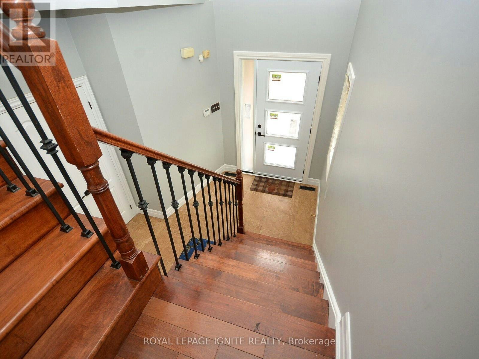MAIN-3856 Passway Road, Mississauga, ON, L5N 8N8 - 44