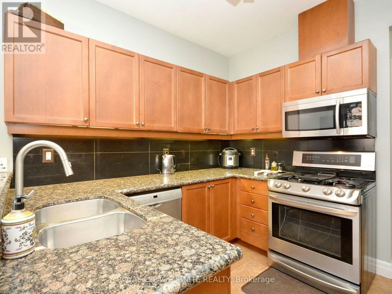 MAIN-3856 Passway Road, Mississauga, ON, L5N 8N8 - 20
