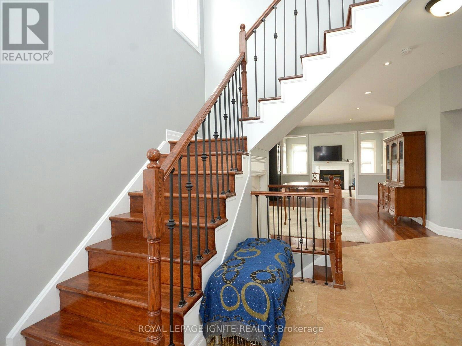 MAIN-3856 Passway Road, Mississauga, ON, L5N 8N8 - 28
