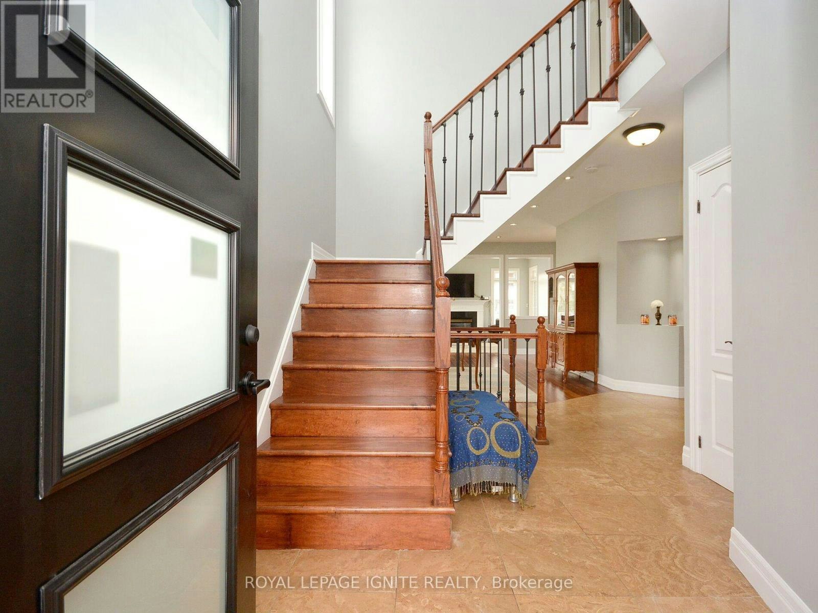 MAIN-3856 Passway Road, Mississauga, ON, L5N 8N8 - 4
