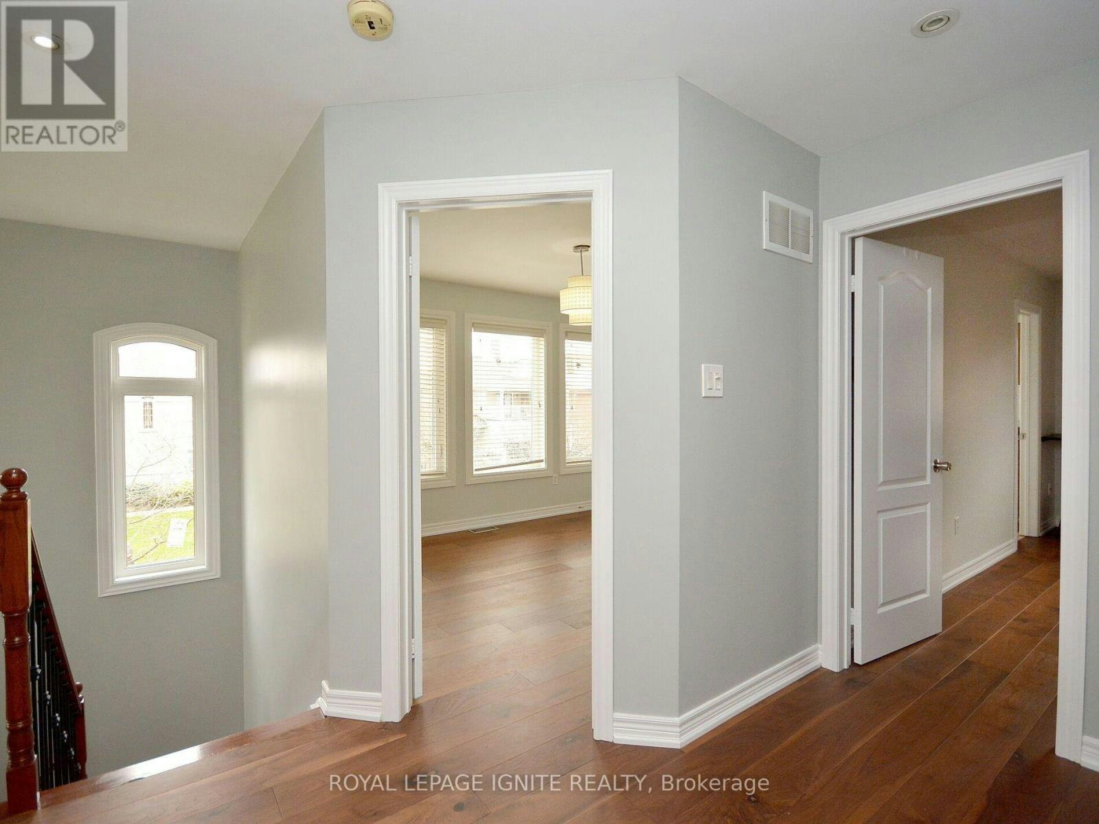 MAIN-3856 Passway Road, Mississauga, ON, L5N 8N8 - 42