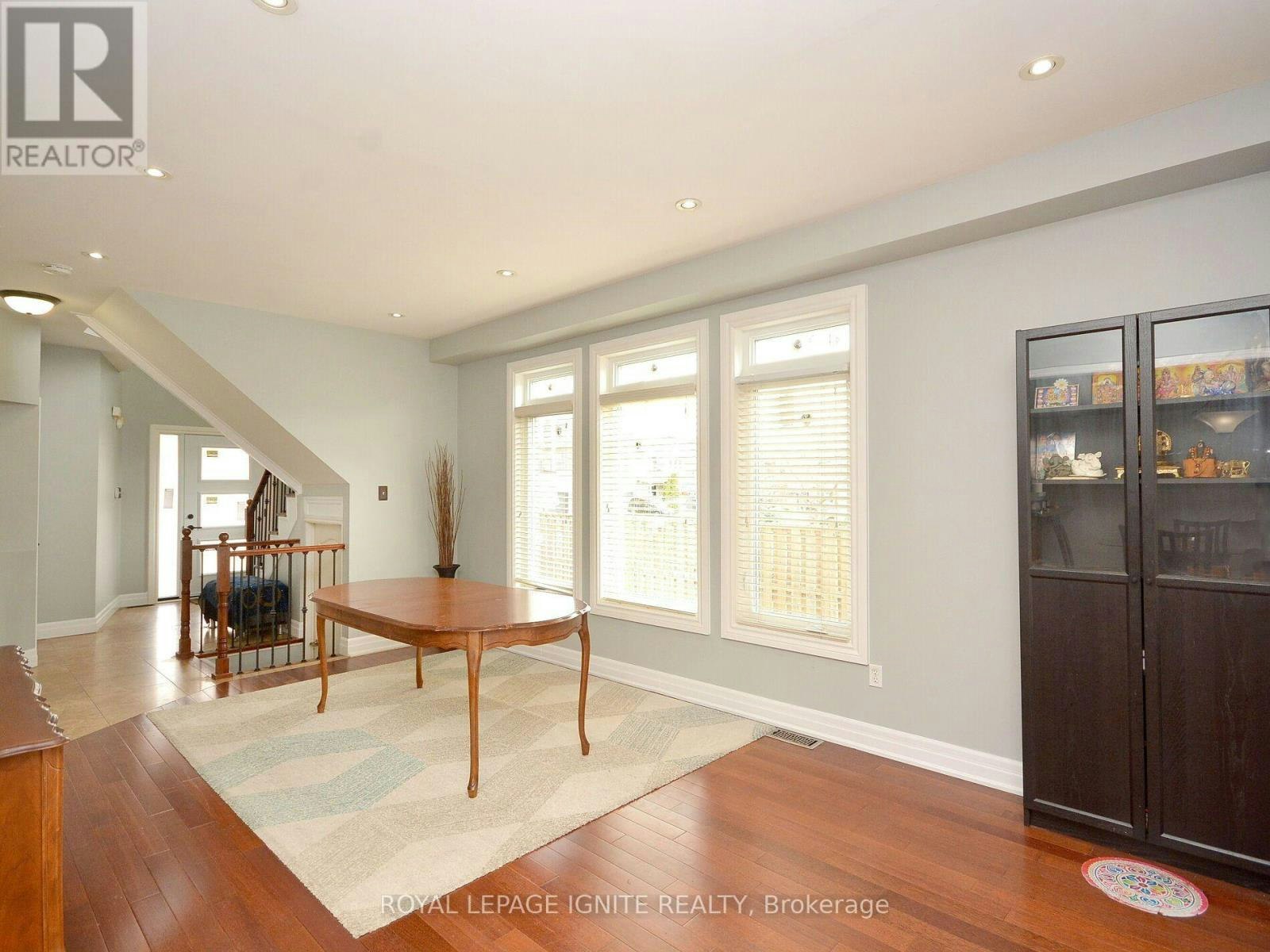 MAIN-3856 Passway Road, Mississauga, ON, L5N 8N8 - 10
