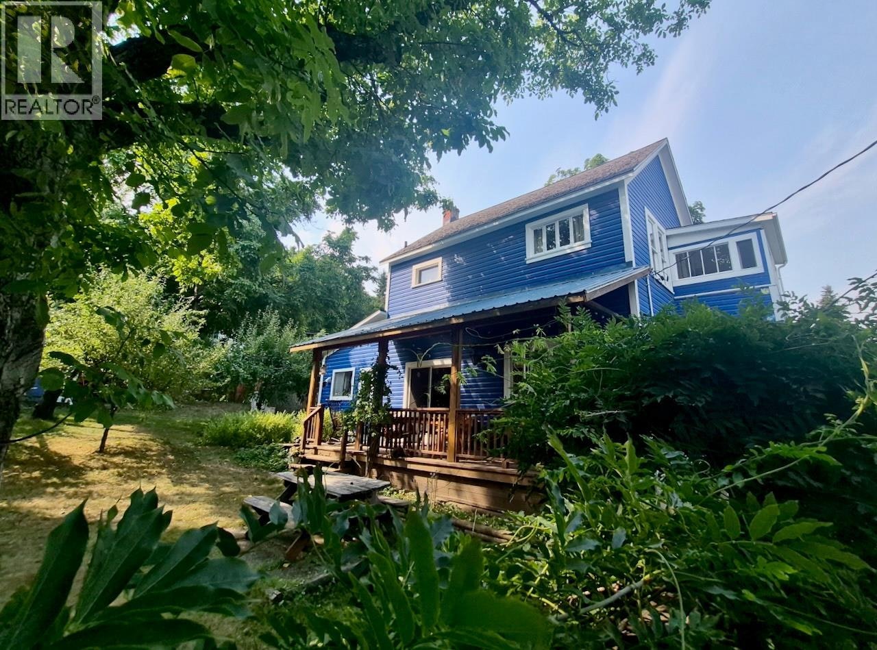 204 Chatham Street, Nelson, BC, V1L 3Y9