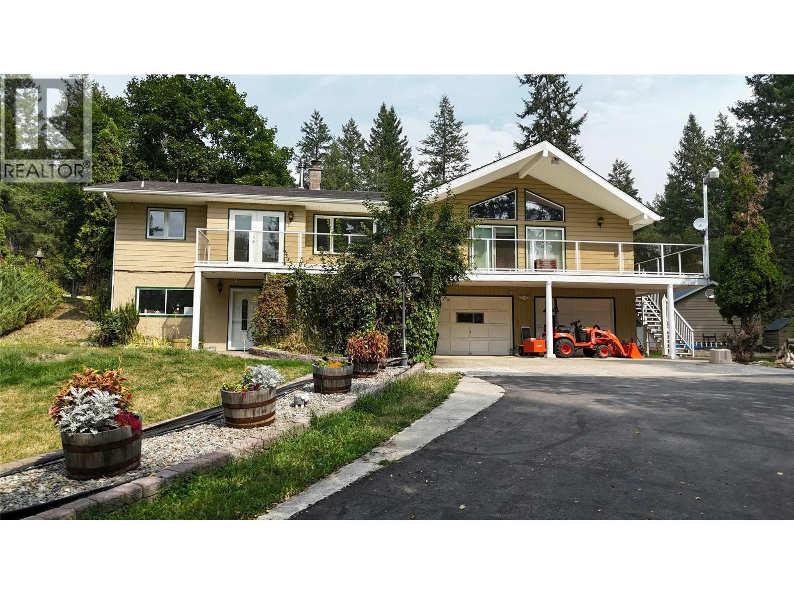 1270 Fox Tree Road, Lister, BC, V0B 1G2