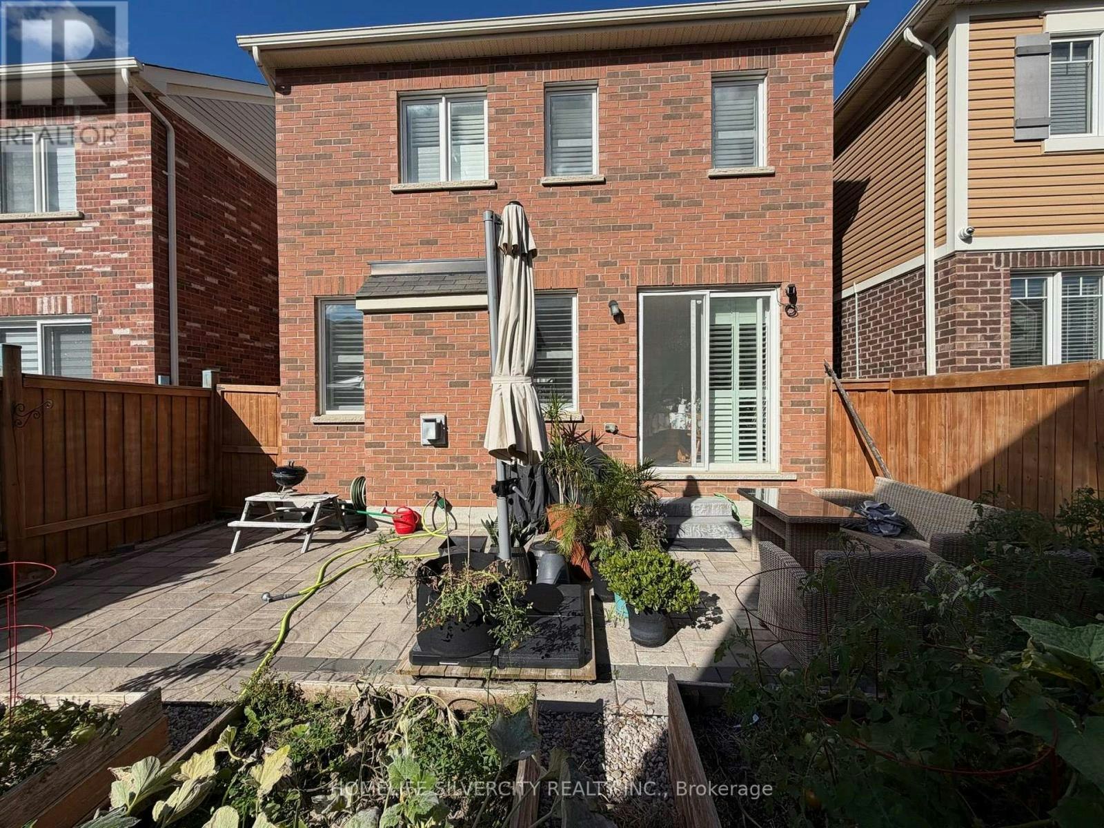 176 Robert Parkinson Drive, Brampton, ON, L7A 4G8 - 2
