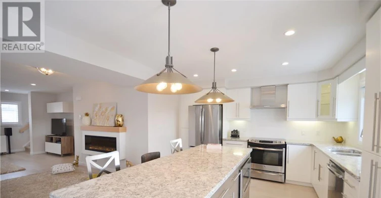 79 Eliza Avenue, Kitchener, ON, N2E 0G1 - 8