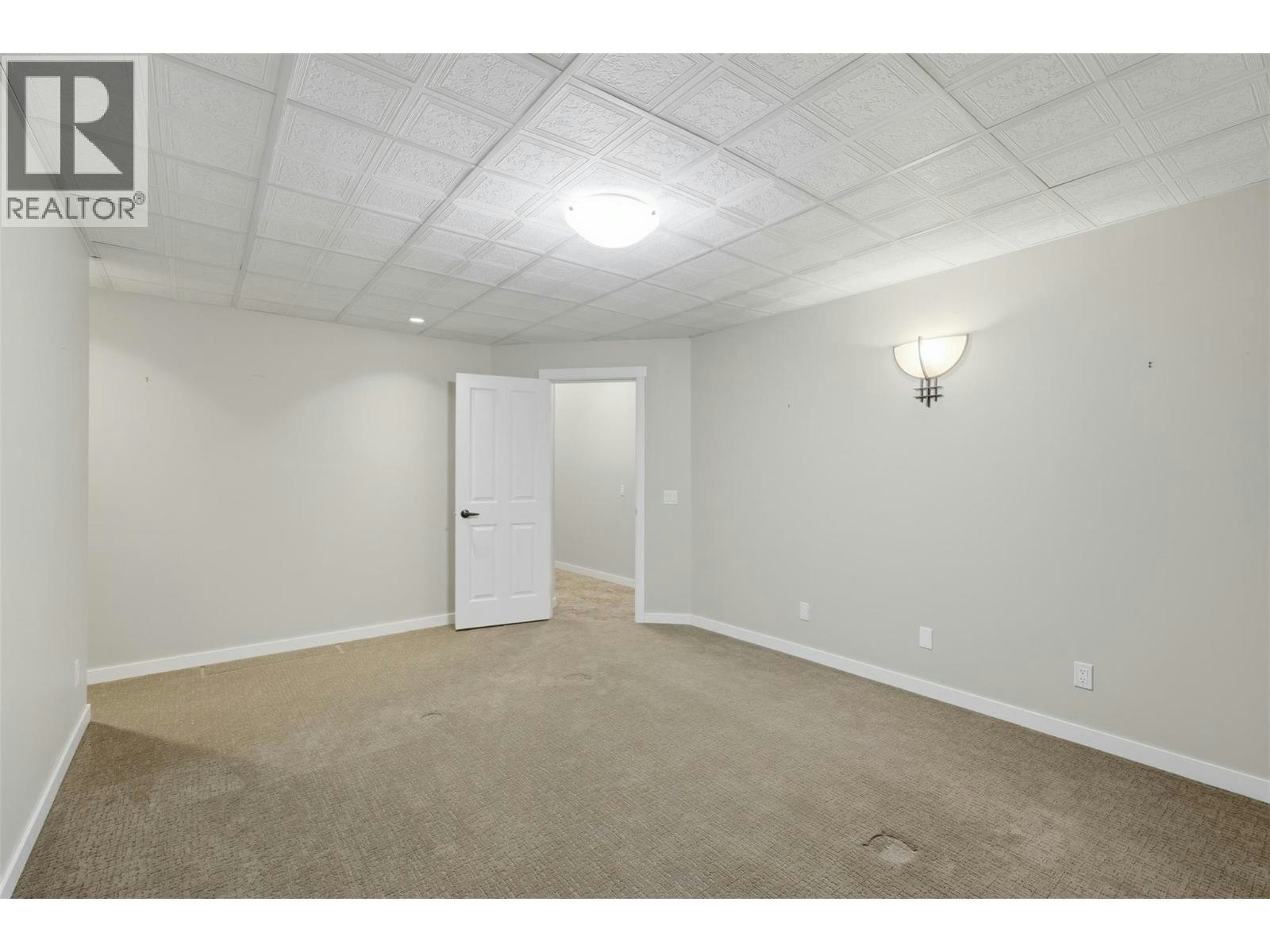 1637 Golf Ridge Way, Kamloops, BC, V2H 0A5 - 43